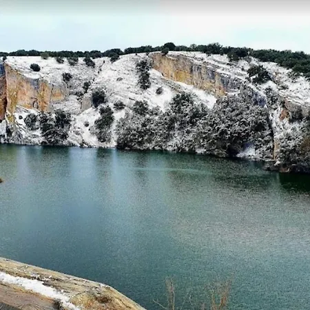 A Orillas Del Duero Nyaraló