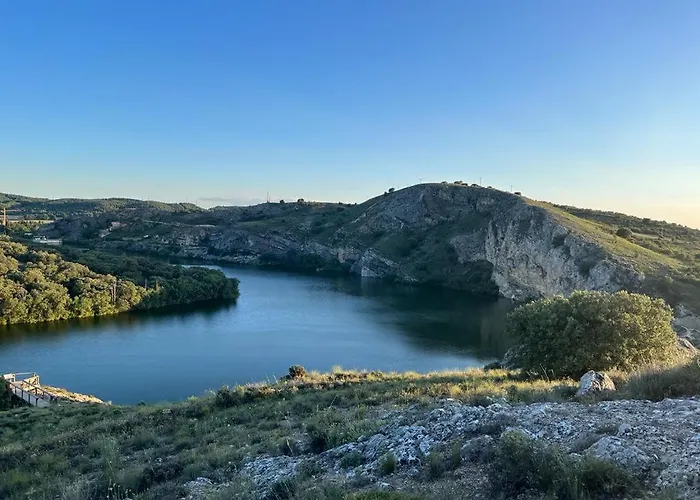 A Orillas Del Duero 度假居 *