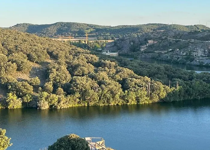 A Orillas Del Duero 度假居 *